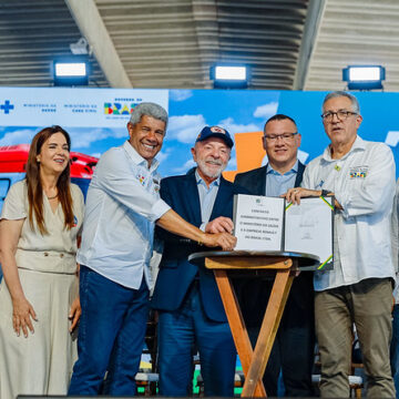Lula entrega maior pacote de saúde na Bahia com investimento de R$ 345 milhões
