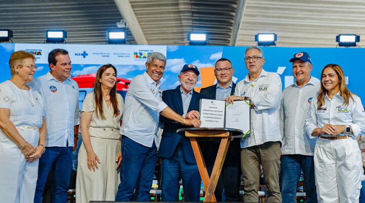 Lula entrega maior pacote de saúde na Bahia com investimento de R$ 345 milhões