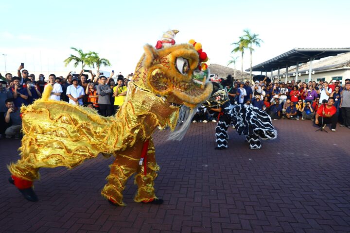 BYD celebra Carnaval e Ano Novo Chinês em evento cultural na fábrica de Camaçari