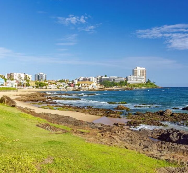 Vogue Brasil publica guia com dicas do que fazer no Rio Vermelho; confira