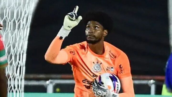 Corinthians empata no fim, elimina a Portuguesa nos pênaltis e vai à semi do Paulistão; veja gols e pênaltis