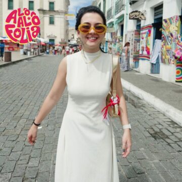 Klara Castanho curte Carnaval em Salvador e visita o Pelourinho