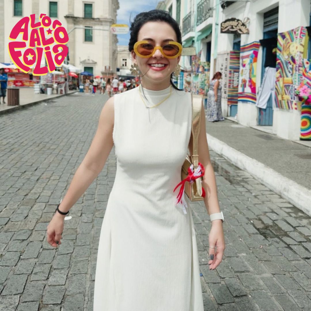 Klara Castanho curte Carnaval em Salvador e visita o Pelourinho