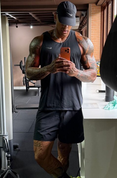 Léo Santana perde mais de 10kg com maratona de shows no carnaval