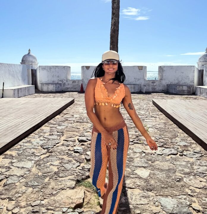 Lucy Alves abre álbum de fotos em Salvador: ‘Toneladas de desejo’