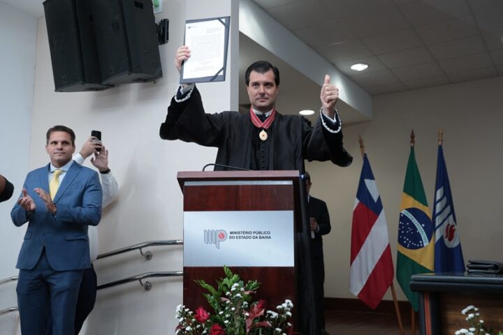 Pedro Maia toma posse para segundo mandato como chefe do Ministério Público da Bahia