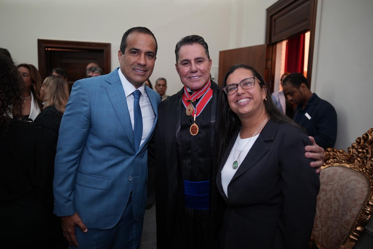 Bruno Reis destaca ampliação de parcerias entre Prefeitura e TJ-BA durante posse da nova Mesa Diretora