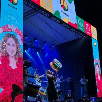 Daniela Mercury participa da Benção do Olodum e celebra legado do samba-reggae: “Olodum é Brasil”