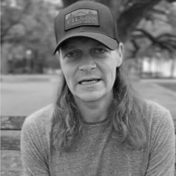 Morre Brad Arnold, vocalista do 3 Doors Down