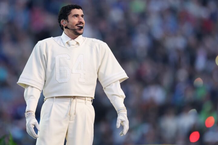 Shows de Bad Bunny no Brasil vão começar mais cedo; saiba mais