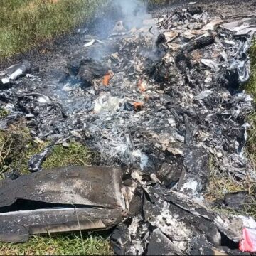 Dois homens morrem em queda de avião em Rio Claro, no sul fluminense