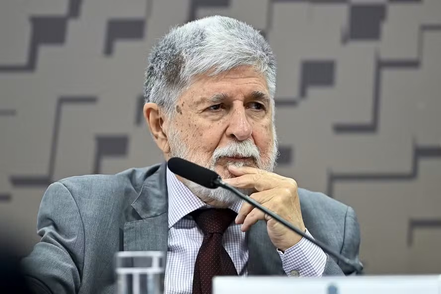 Amorim vê risco de alastramento da guerra no Oriente Médio e cobra cautela diplomática: “preparar-se para o pior”