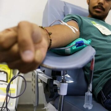 Doadores de sangue podem ganhar meia-entrada em eventos na Bahia; entenda projeto