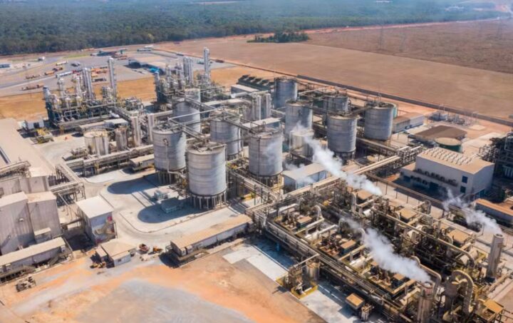 Nova usina na Bahia coloca região como autossuficiente em etanol, reduzindo dependência dos EUA