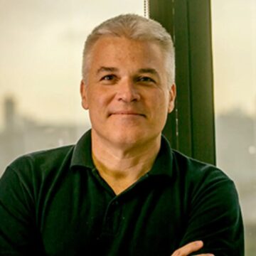 Quem é Alexandre Santoro, executivo formado em Salvador que assumiu o Grupo Pão de Açúcar em meio à crise