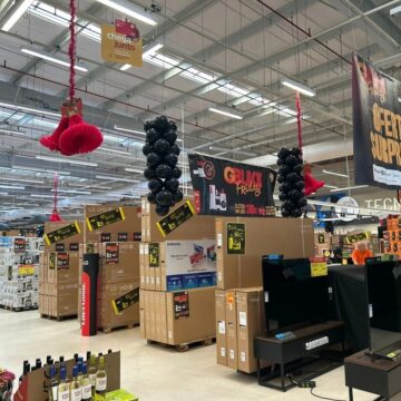 Loja de rede de supermercados em Salvador encerra atividades nesta terça (31) com promoções