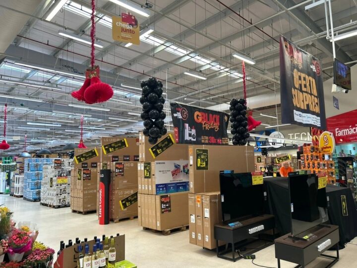 Loja de rede de supermercados em Salvador encerra atividades nesta terça (31) com promoções