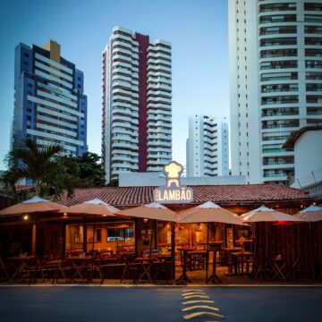 Dom Lambão passa por reforma e se consolida como referência em frutos do mar