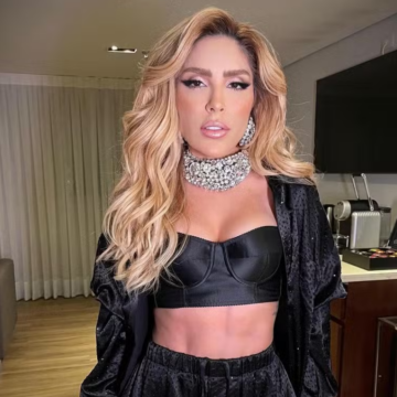 Manu Bahtidão fecha com novo time de empresários e inicia nova fase na carreira