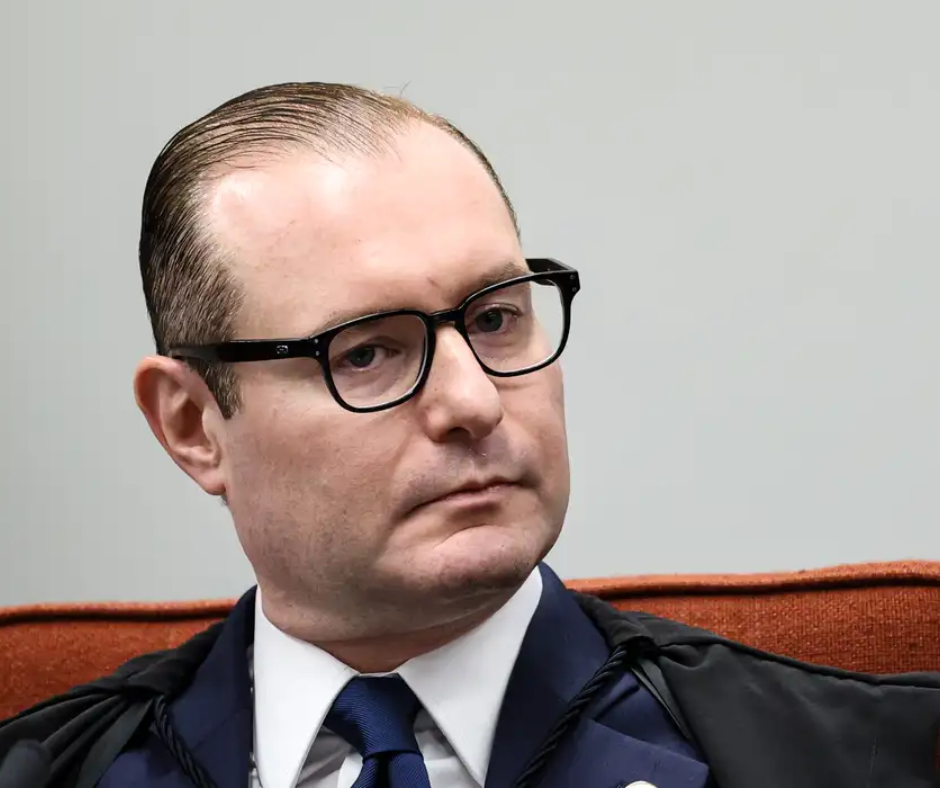 Zanin assume relatoria de ação no STF que cobra CPI sobre fraudes no Banco Master