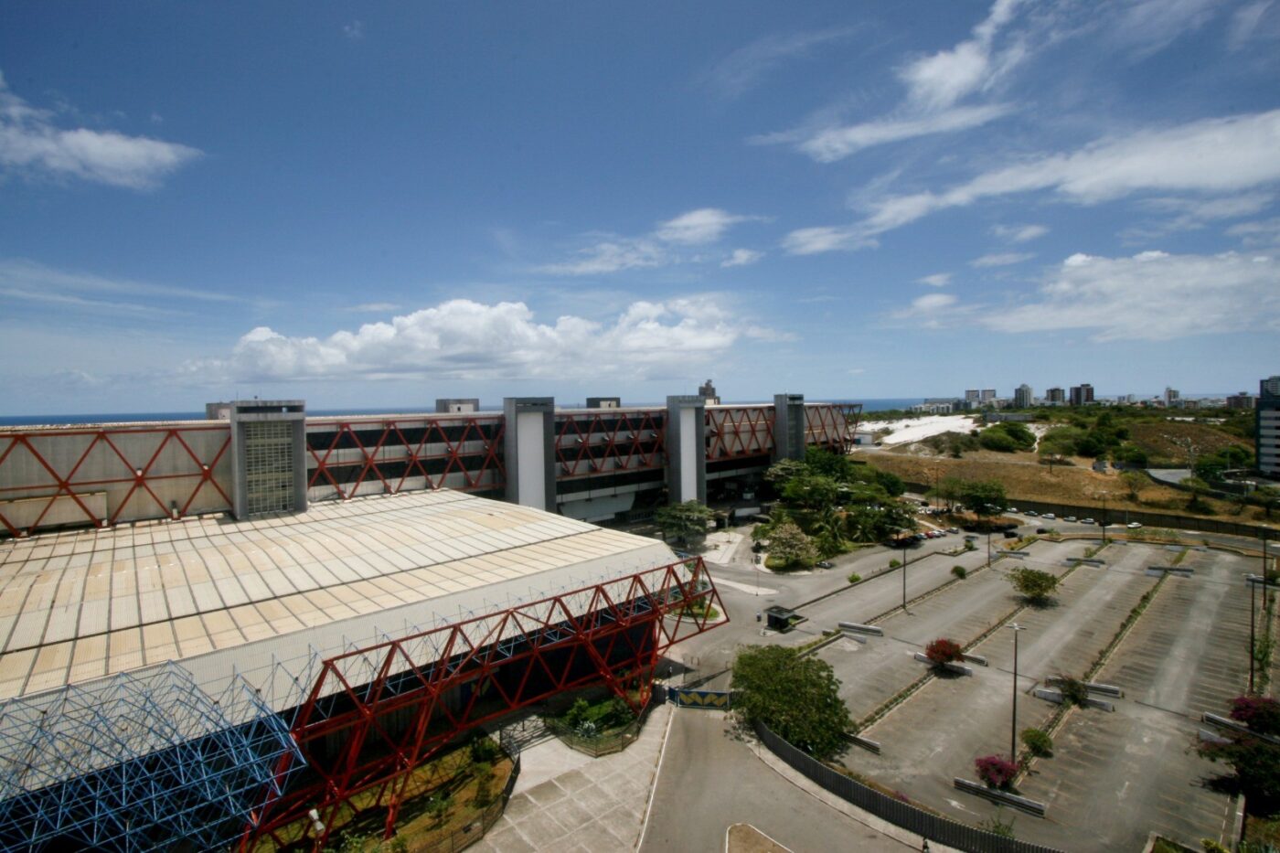 Governo da Bahia coloca antigo Centro de Convenções de Salvador à venda por valor milionário; saiba mais