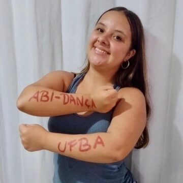 Com Síndrome de Down, jovem de Salvador é aprovada na UFBA e comemora: “Conquista muito importante”