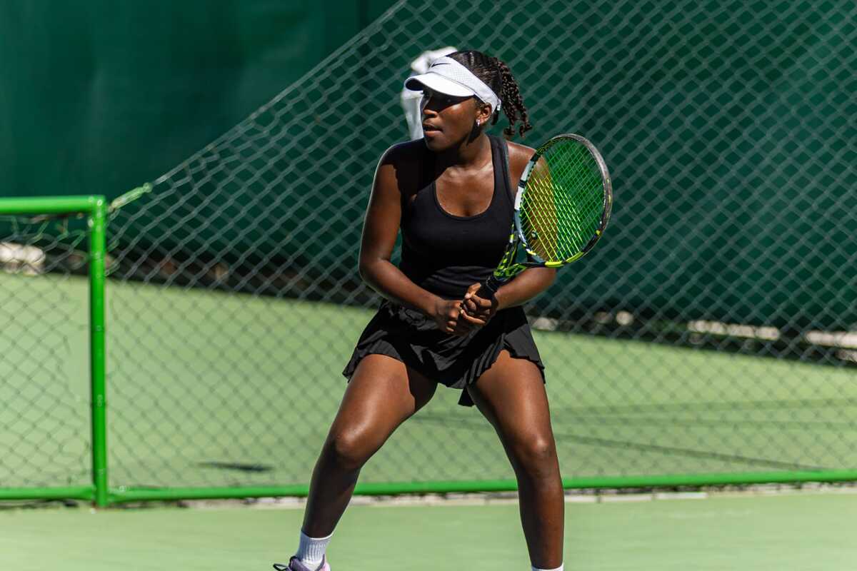 Aos 12 anos, jovem tenista de Salvador é destaque em competição nacional