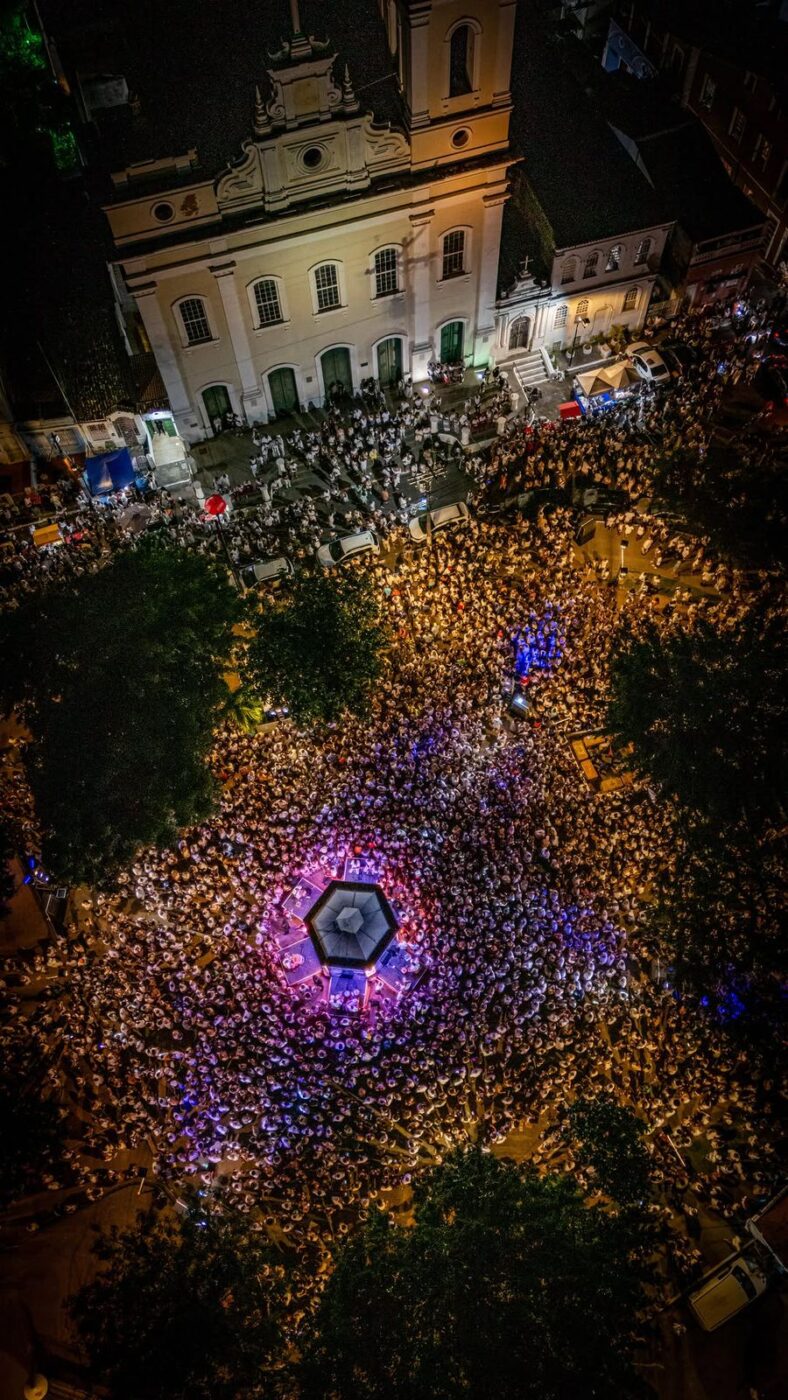 Banjo Novo retorna ao Santo Antônio Além do Carmo com apresentação gratuita nesta sexta (27)