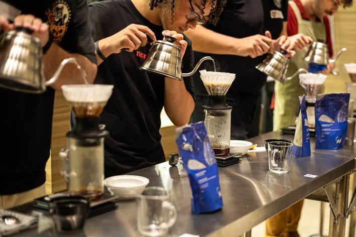 Competição nacional de preparo de café estreia na Bahia e pode levar vencedor ao Japão