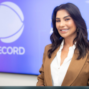 Cíntia Chagas estreia na Record com quadro no Domingo Espetacular