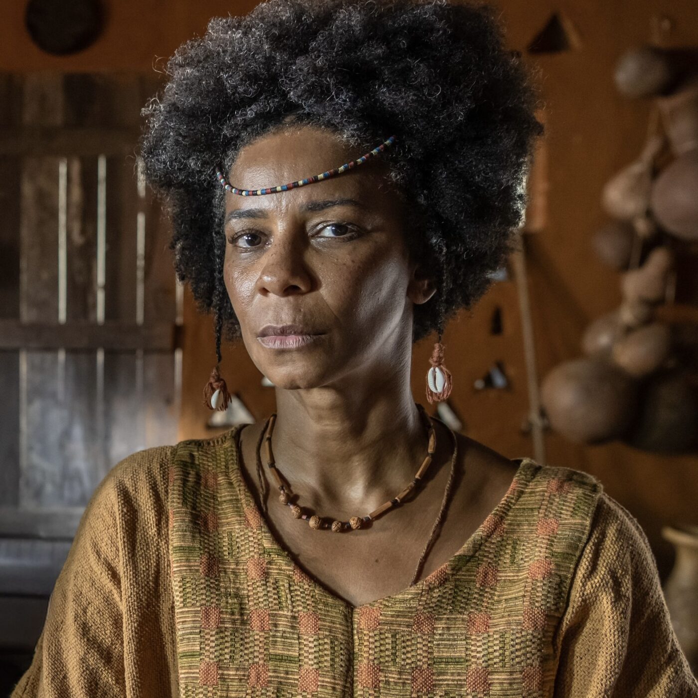 Rita Batista estreia como atriz em novela da Globo e interpreta guerreira africana