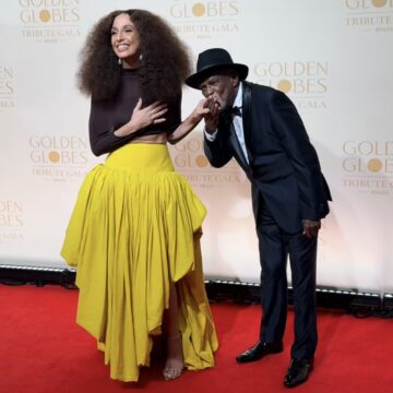 Antônio Pitanga esbanja simpatia ao lado de Camila Pitanga no Golden Globes Tribute Gala Brazil