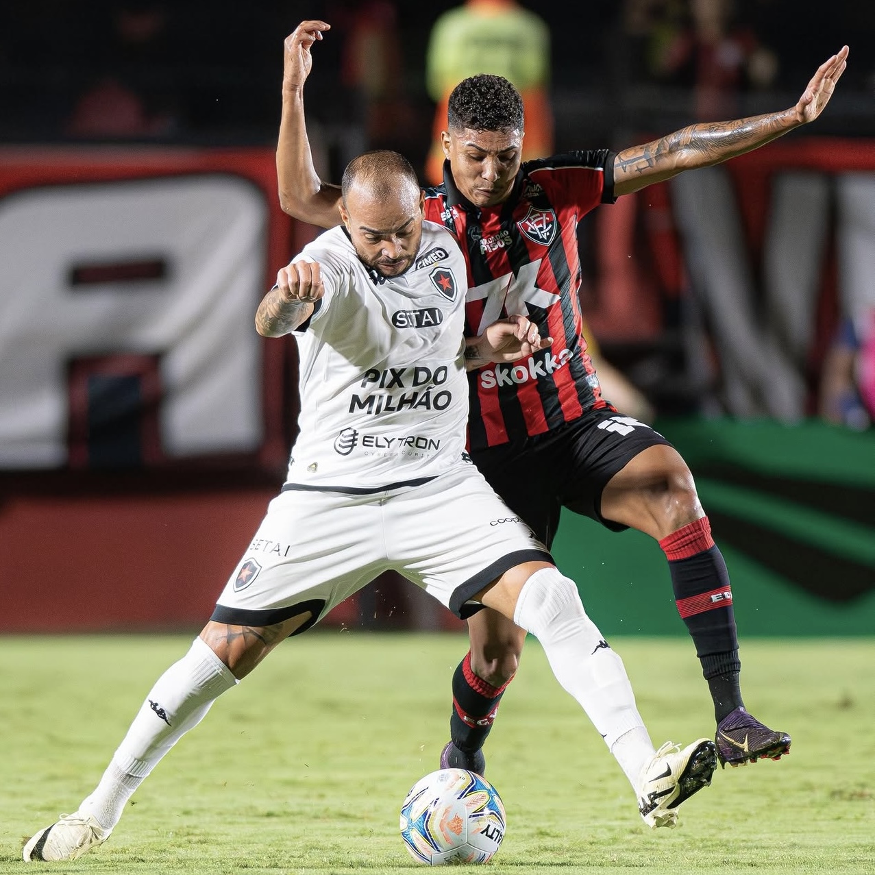 Vitória sofre virada do Botafogo da Paraíba e larga com derrota na Copa do Nordeste
