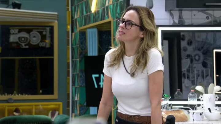 Ana Paula Renault provoca Alberto Cowboy após voltar do Paredão no BBB 26