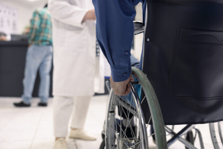 Hospital baiano gerido pelo Einstein abre processo seletivo para pessoas com deficiência