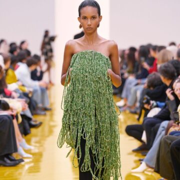 Baiana de Ibipitanga rouba a cena em estreia na Semana de Moda de Paris: “sonho que se tornou realidade”