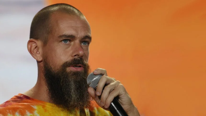 Fundador do Twitter, Jack Dorsey Substitui 4 Mil Funcionários por IA; Entenda as Justificativas
