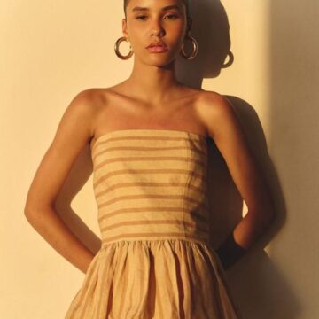 Modelo baiana de 15 anos ganha destaque internacional e assina com gigante da moda: conheça Julia Regis