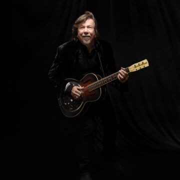 “EITA”: Lenine volta a Salvador com espetáculo inédito na Concha Acústica