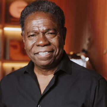 Paulinho da Costa será primeiro brasileiro a ganhar estrela na Calçada da Fama