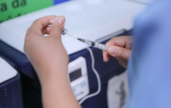 Salvador inicia vacinação contra gripe gratuita e terá Dia D no sábado (28); veja quem pode se vacinar