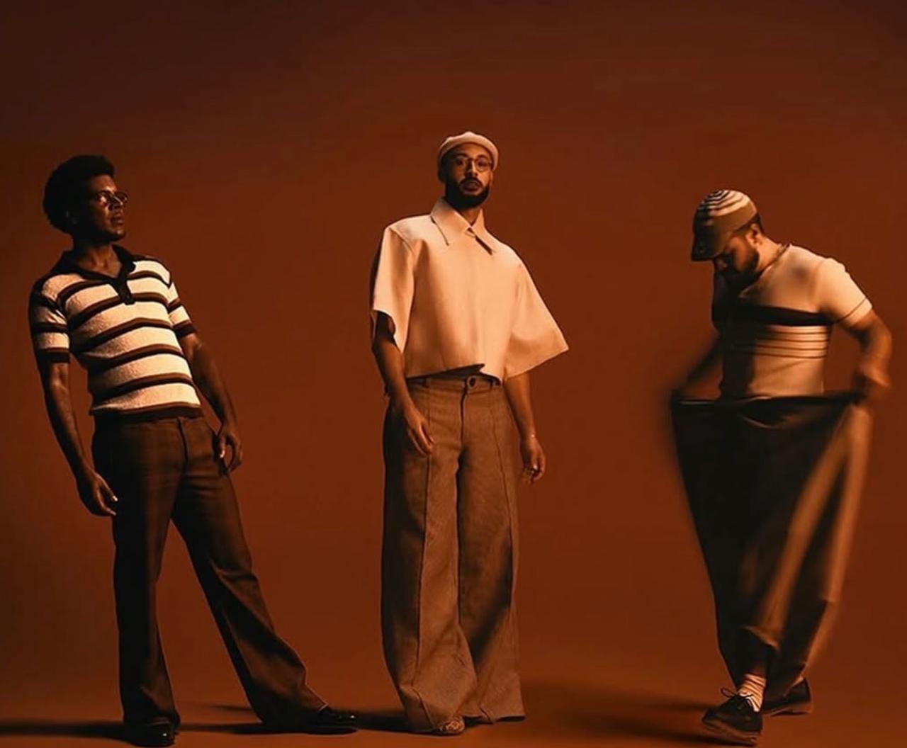 Gilsons lança álbum que reflete a perda de Preta Gil: ‘O disco foi quase um remédio’, diz filho da cantora