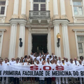 Faculdade de Medicina da Ufba será restaurada após denúncias de risco estrutural