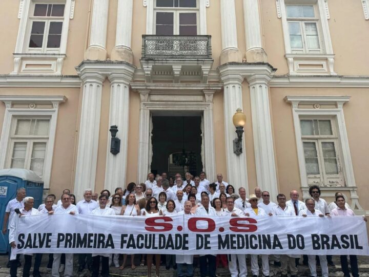 Faculdade de Medicina da Ufba será restaurada após denúncias de risco estrutural