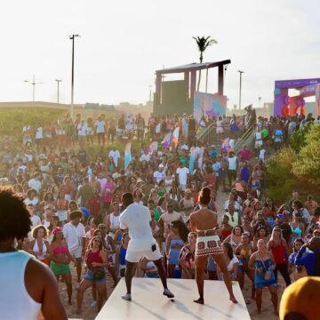 Verão Pé na Areia encerra edição 2026 com programação especial na orla de Salvador