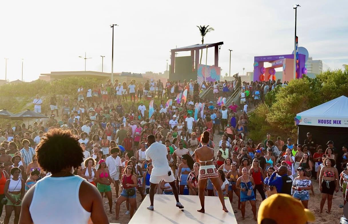 Verão Pé na Areia encerra edição 2026 com programação especial na orla de Salvador