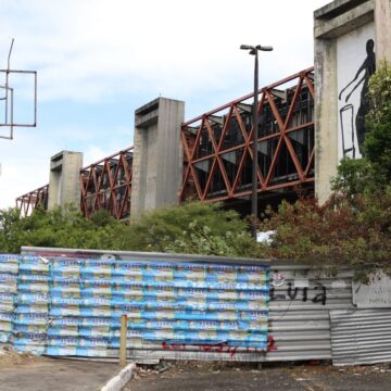 Leiloeiros pedem suspensão de venda do Centro de Convenções por ‘ausência de transparência’