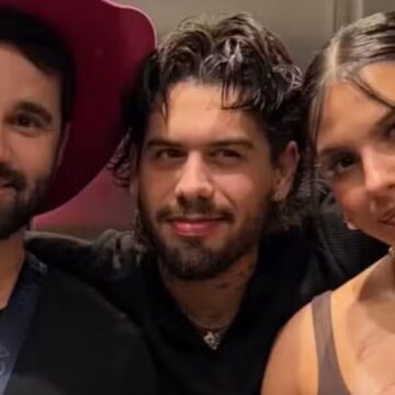 Ana Castela posa ao lado ex e dá conselho inusitado a amigo: ‘Namora o Zé’