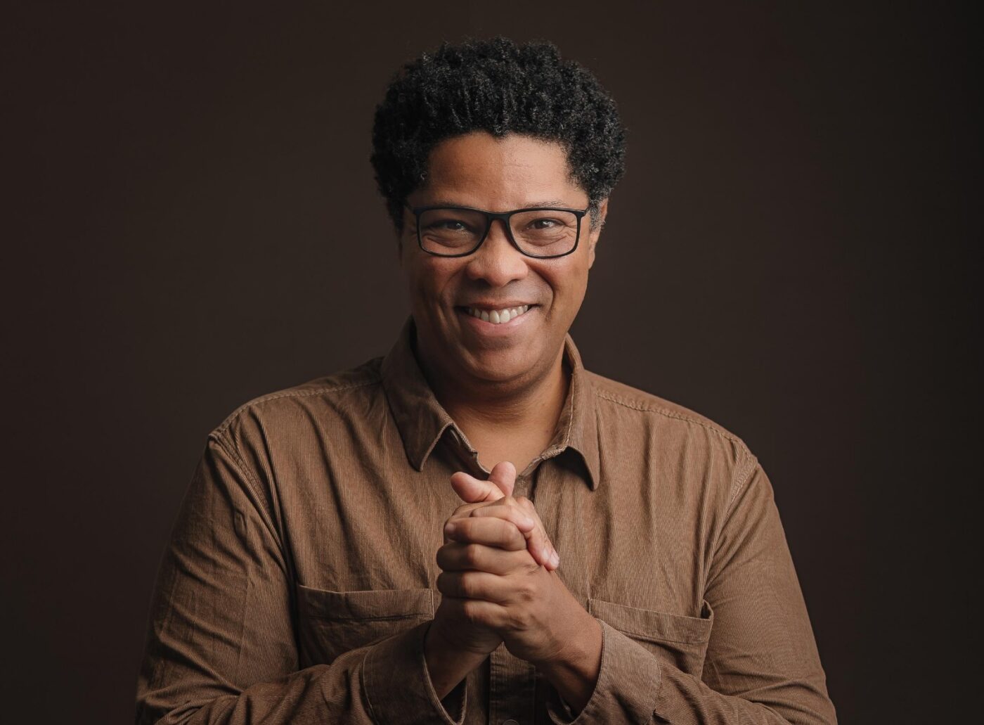 Elísio Lopes Jr. é anunciado em festival gratuito de literatura na capital baiana