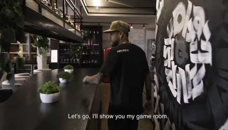 Neymar faz tour detalhado por mansão de R$ 50 milhões em Santos; veja fotos